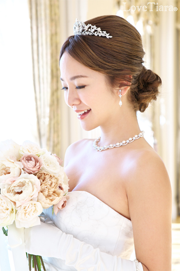 着用イメージ ネックレス ウエディング 結婚式